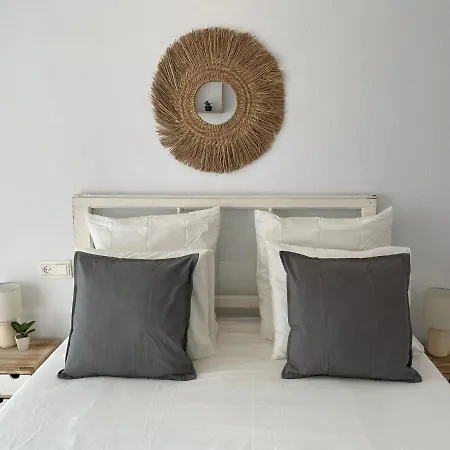 P&p Lacala Del Moral Apartment